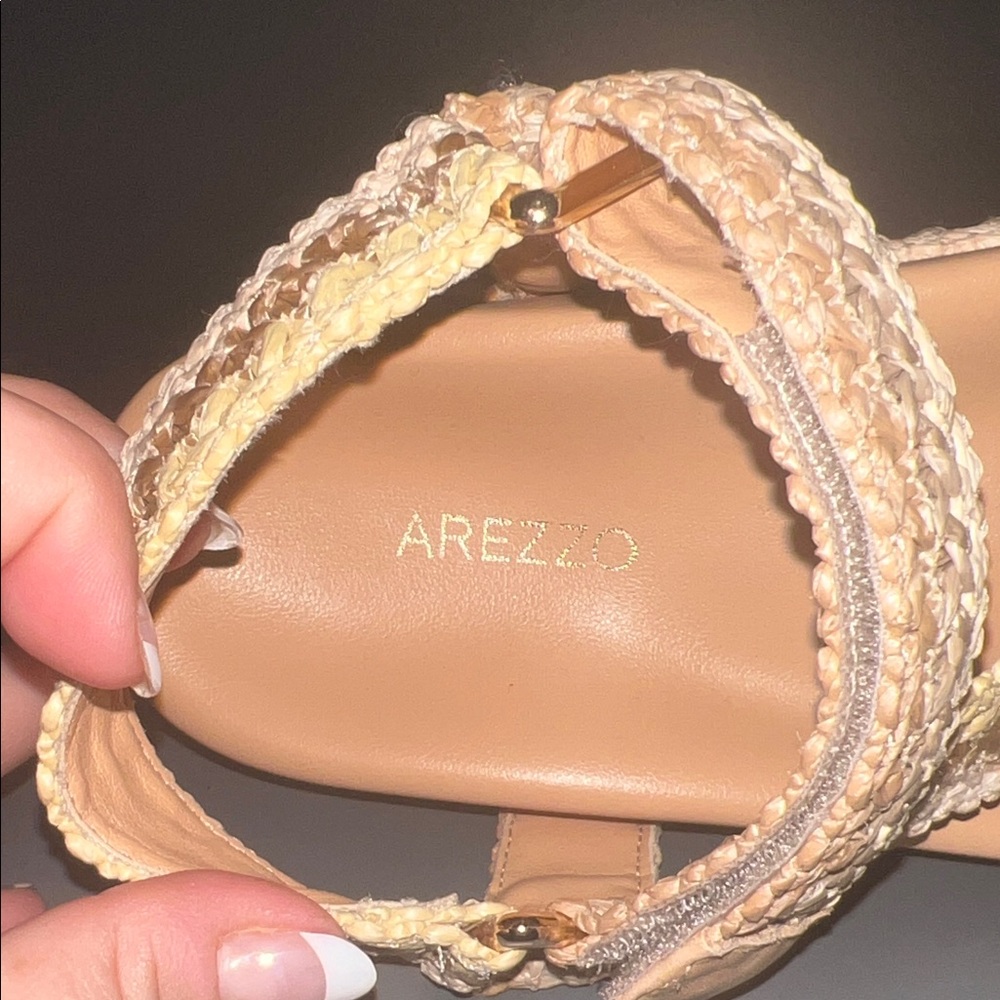 Women's Tan Sandals